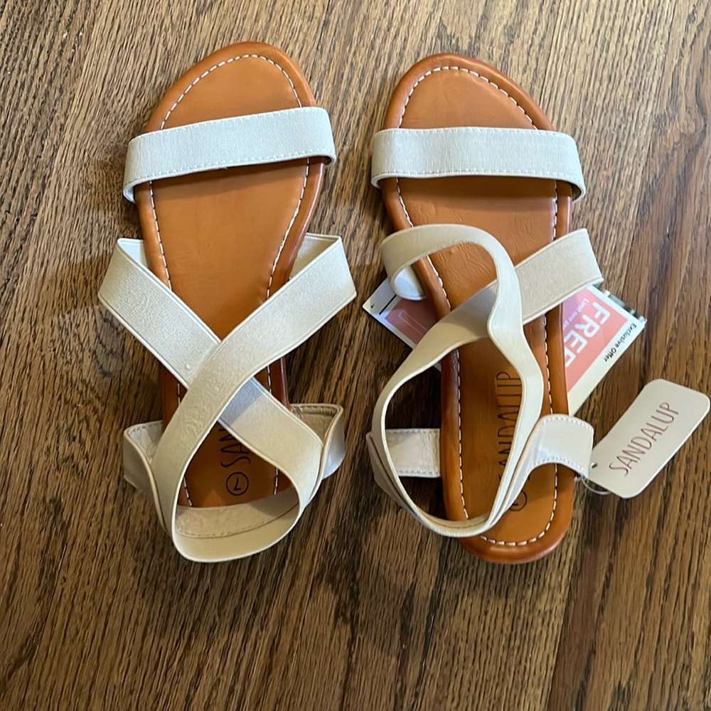 Sandal up Sandles size 7